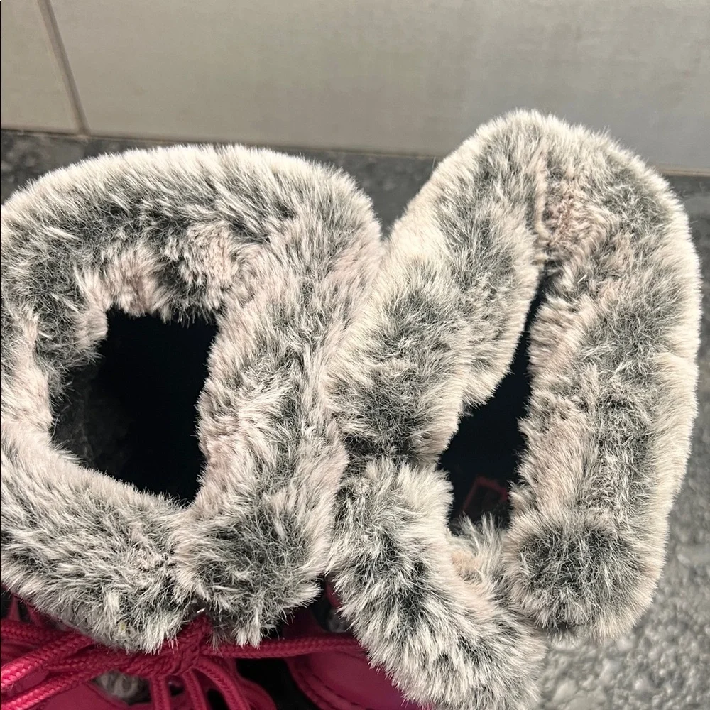 Size 11 London Fog Black and Pink Fur-Lined Boots. Like new.